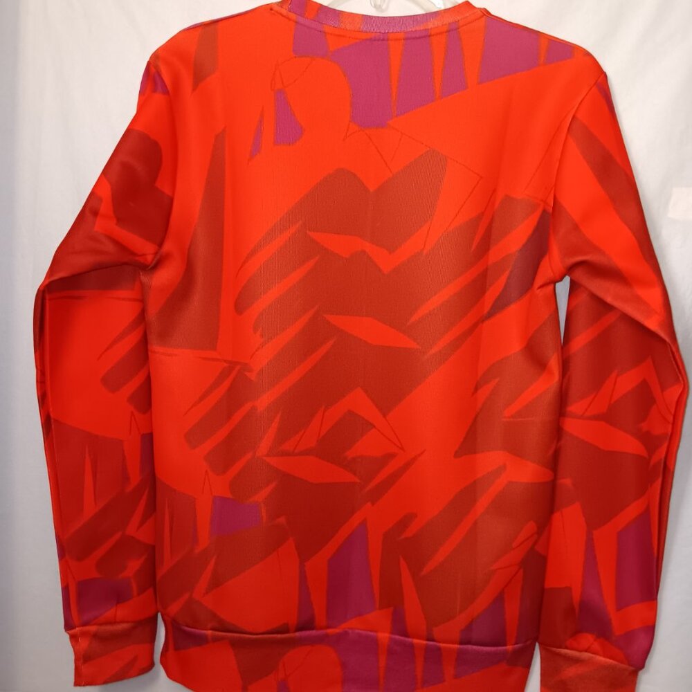 TUPAC SHAKUR GRAPHIC CREW NECK SWEATSHIRT - Picture 9 of 11